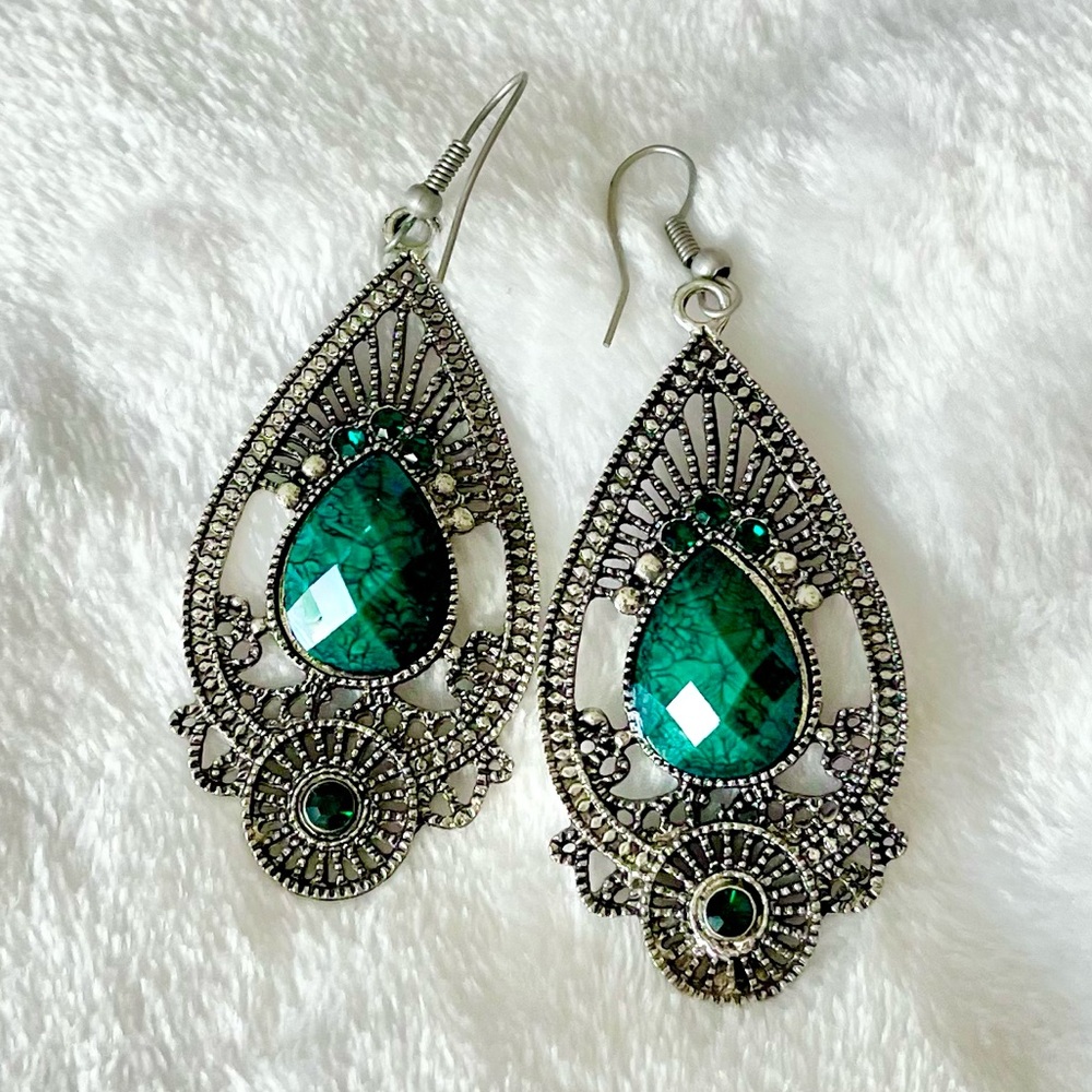 NWOT Silver and Green Jeweled Statement Earrings